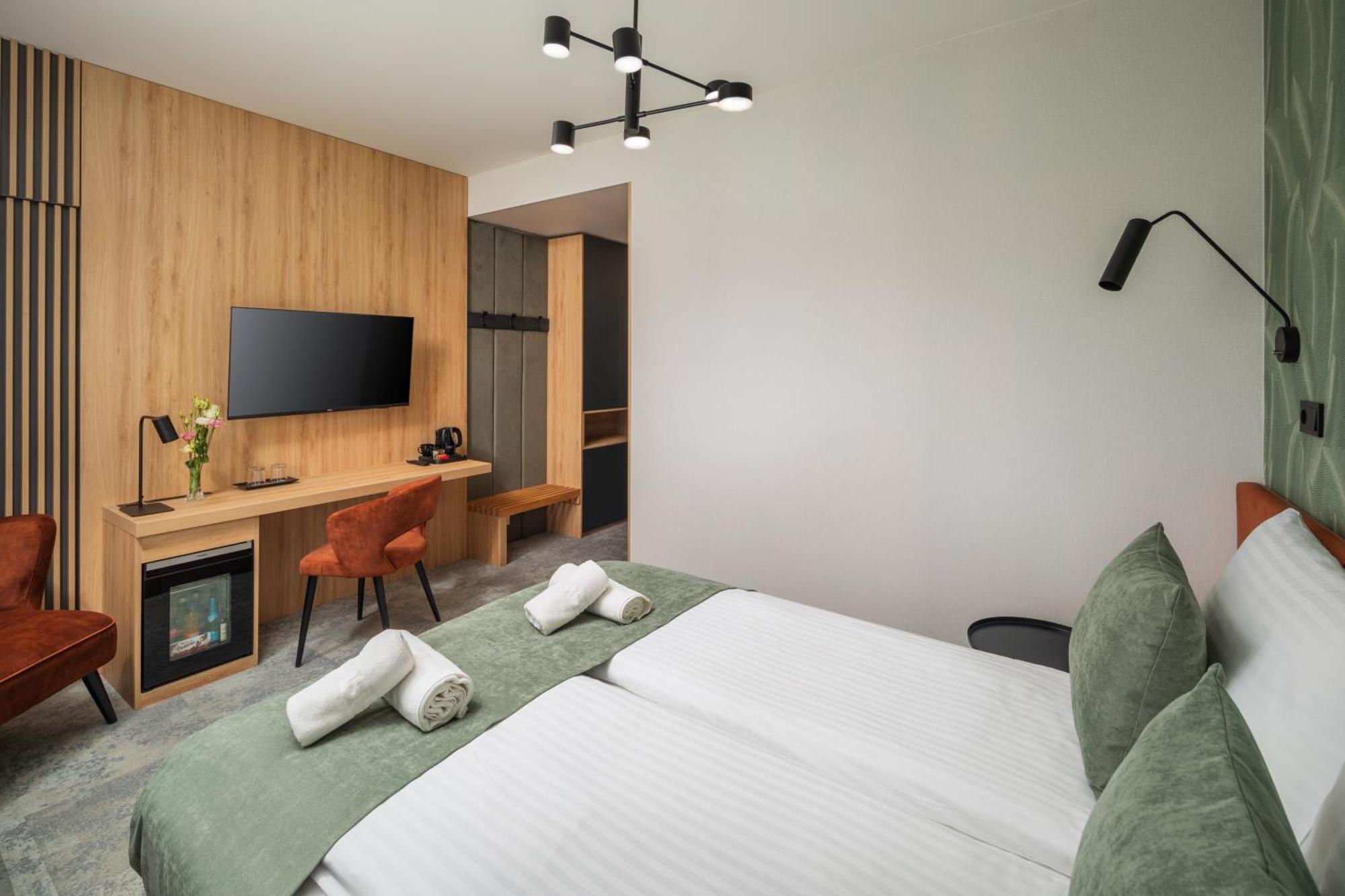 Sziget Hotel Nyiregyhaza Ngoại thất bức ảnh