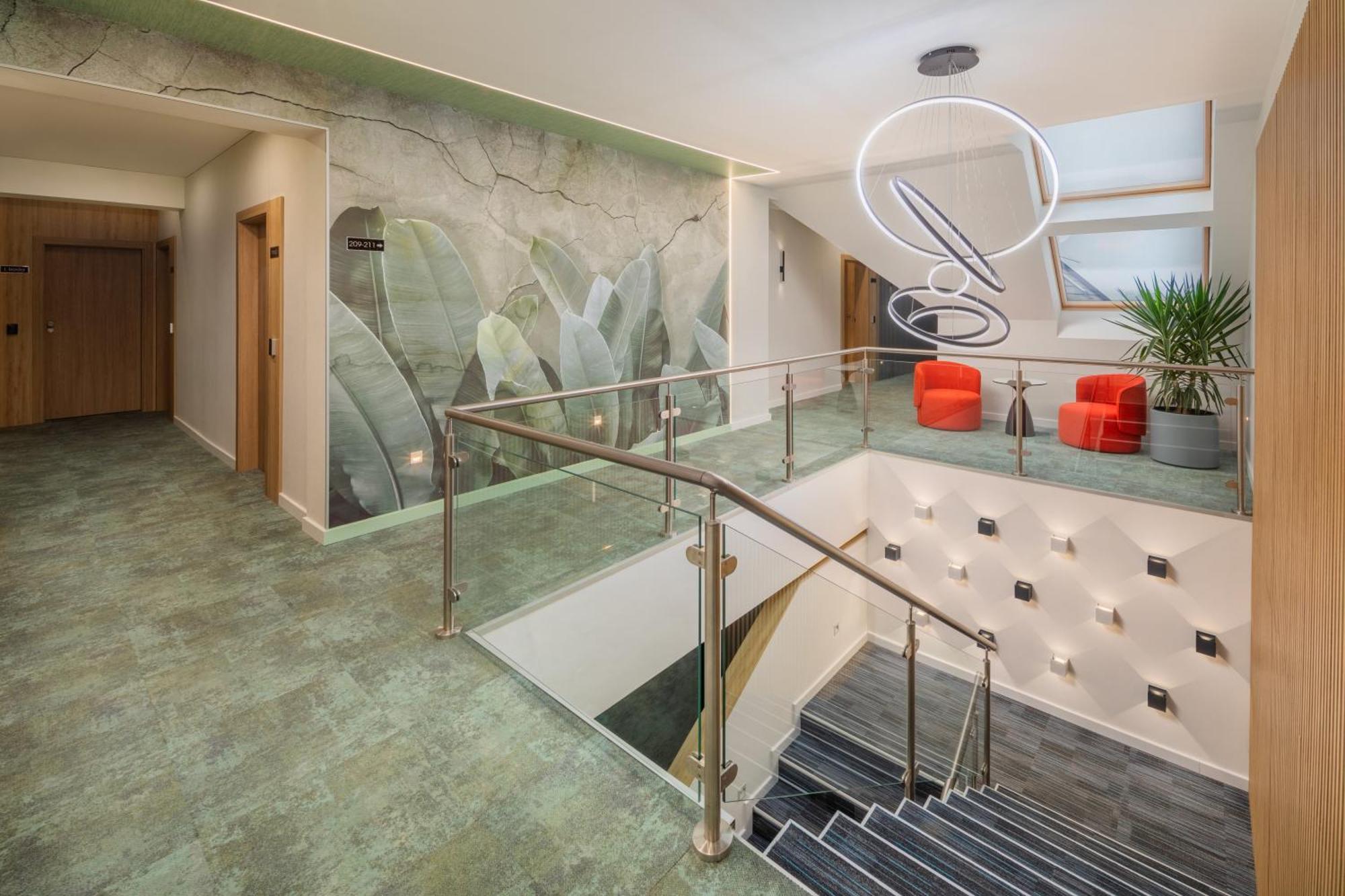 Sziget Hotel Nyiregyhaza Ngoại thất bức ảnh
